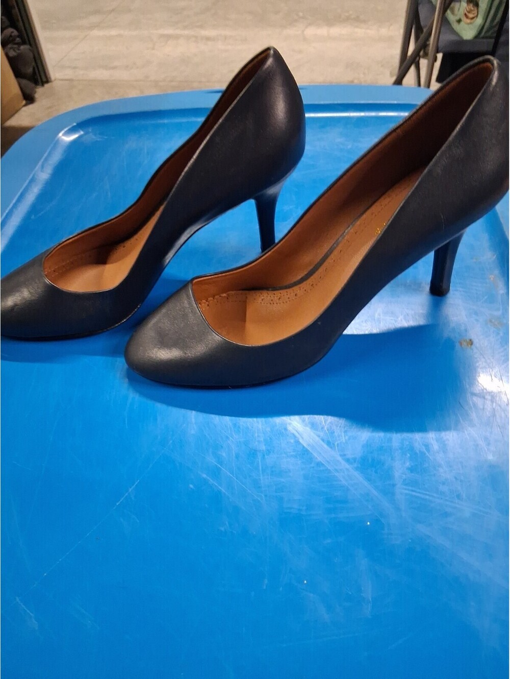 Brooks Brothers 100% Genuine Leather Pumps Kitten Heels-Navy-Made In Italy 7.5